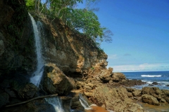 Horsebackriding-waterfalls